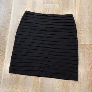 Larry Levine Black Stretch Skirt Sz. 12